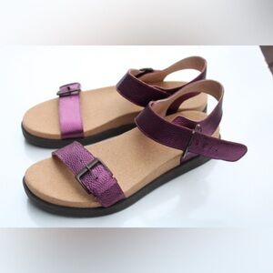 Revitalign sandals